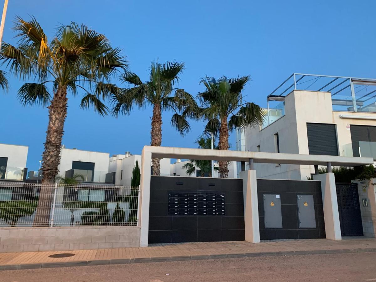 Punta Prima Villa 3 Bedrooms And Solarium Sea View Torrevieja Buitenkant foto