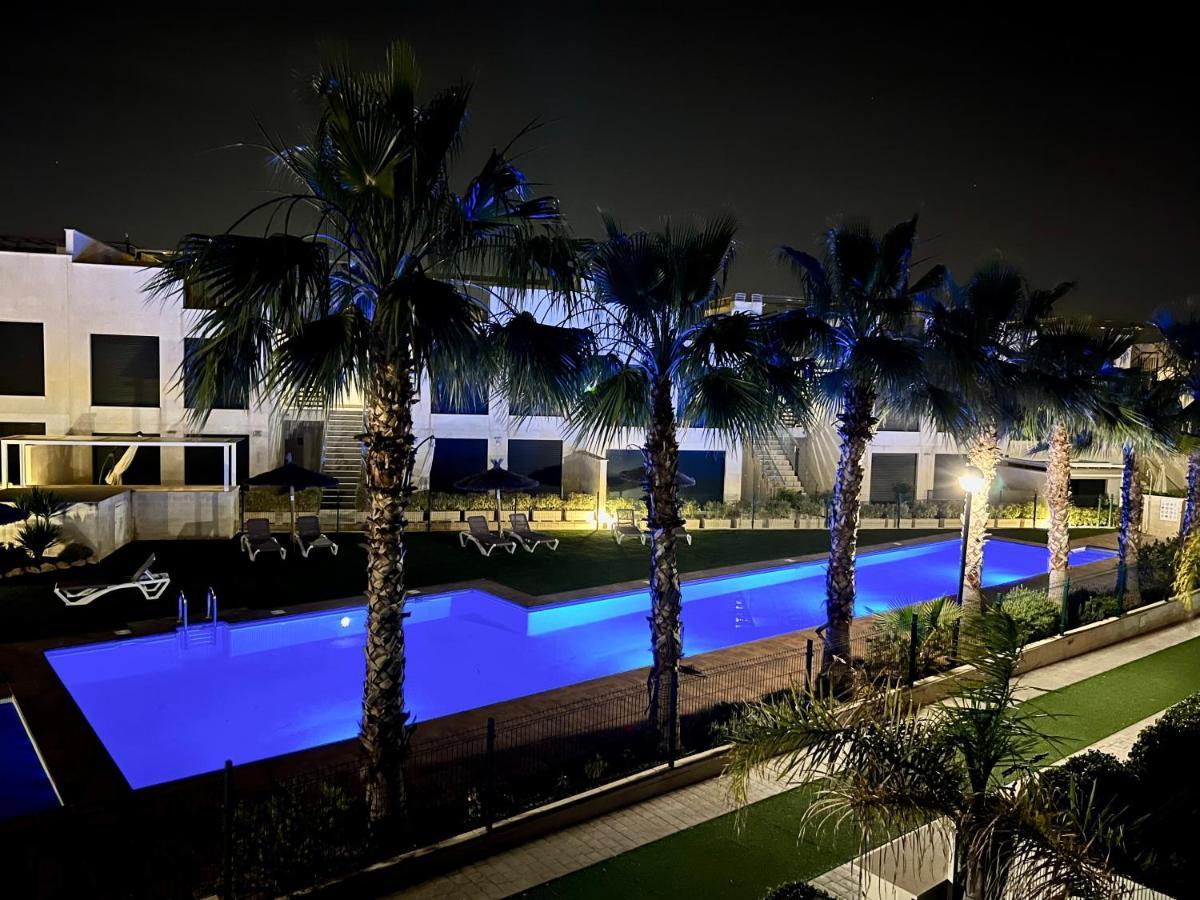 Punta Prima Villa 3 Bedrooms And Solarium Sea View Torrevieja Buitenkant foto