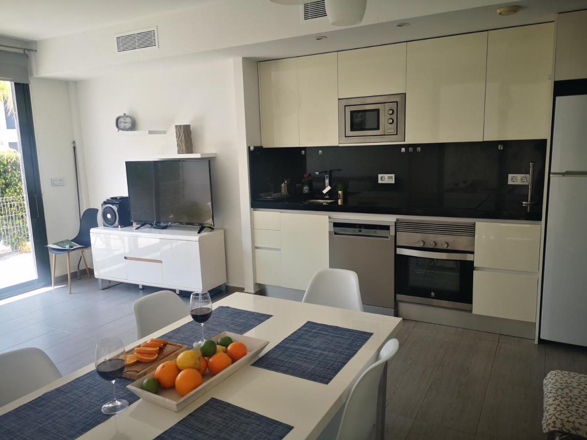 Punta Prima Villa 3 Bedrooms And Solarium Sea View Torrevieja Buitenkant foto